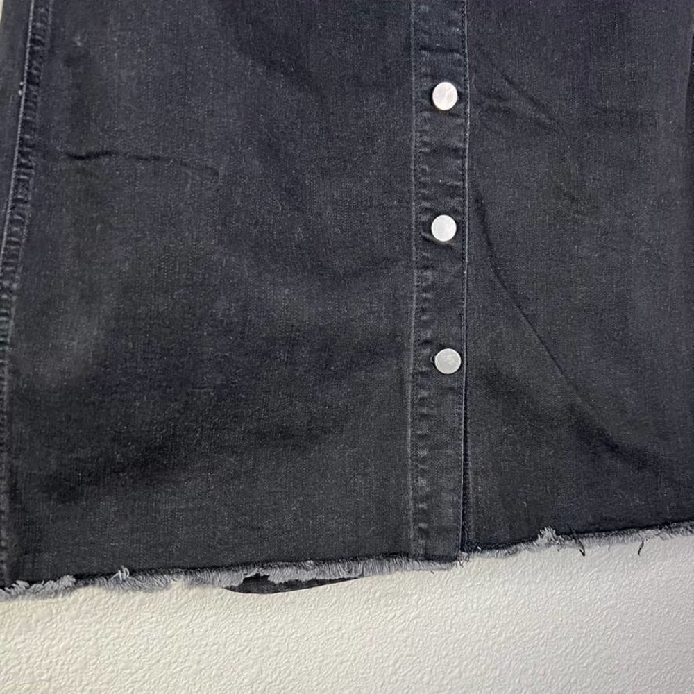 Skies Are Blue Black Denim Button Front Raw Hem Plus Size Knee Length Skirt - Picture 8 of 12